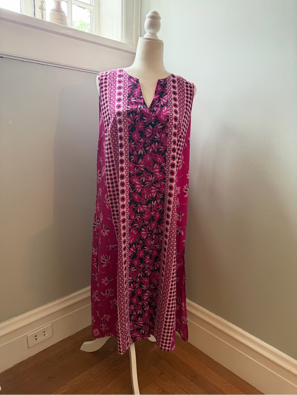 Bob Mackie Wearable Art Beach Cover Up Medium Pink Floral Kaftan Duster Resort